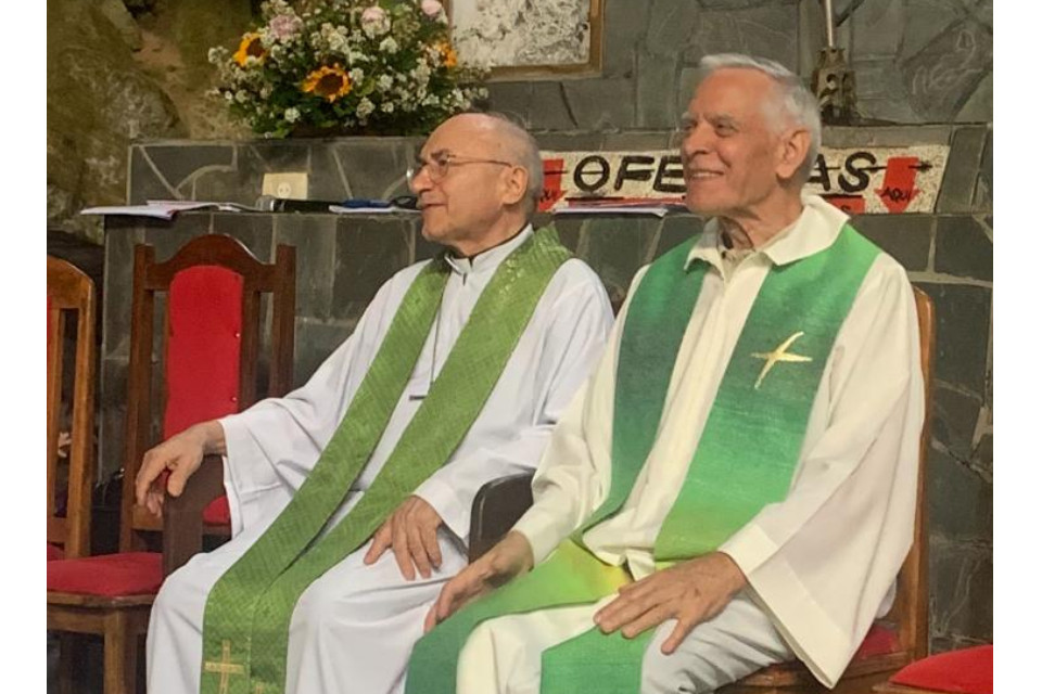 BRASILE: il vescovo emerito Corrado ha festeggiato i 50 anni di sacerdozio