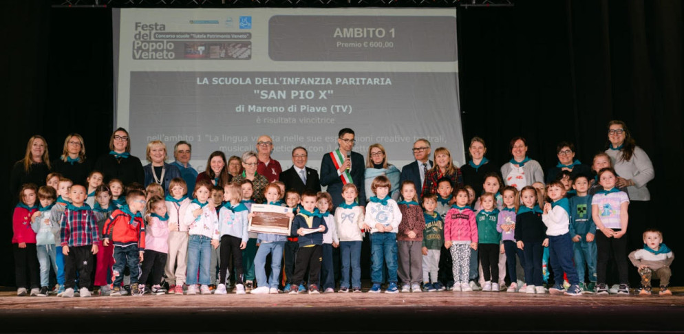 La premiazione degli alunni della scuola dell'infanzia paritaria "San PIo X" di Mareno di Piave