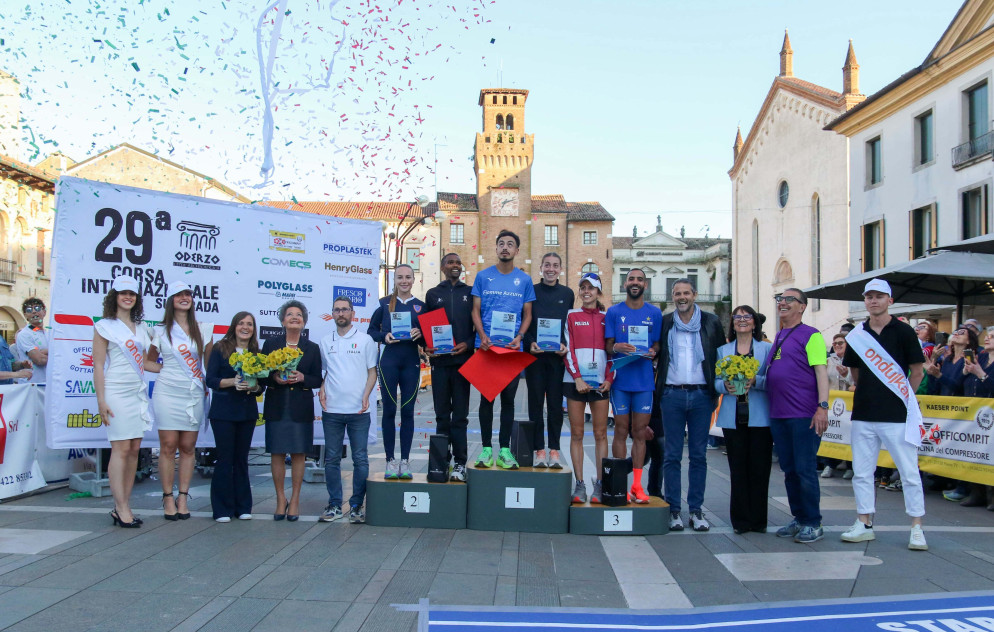 Alcuni scatti della corsa: foto Atleticamente