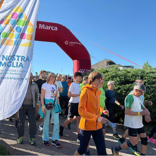 CONEGLIANO: in 1.300 alla marcia con La Nostra Famiglia